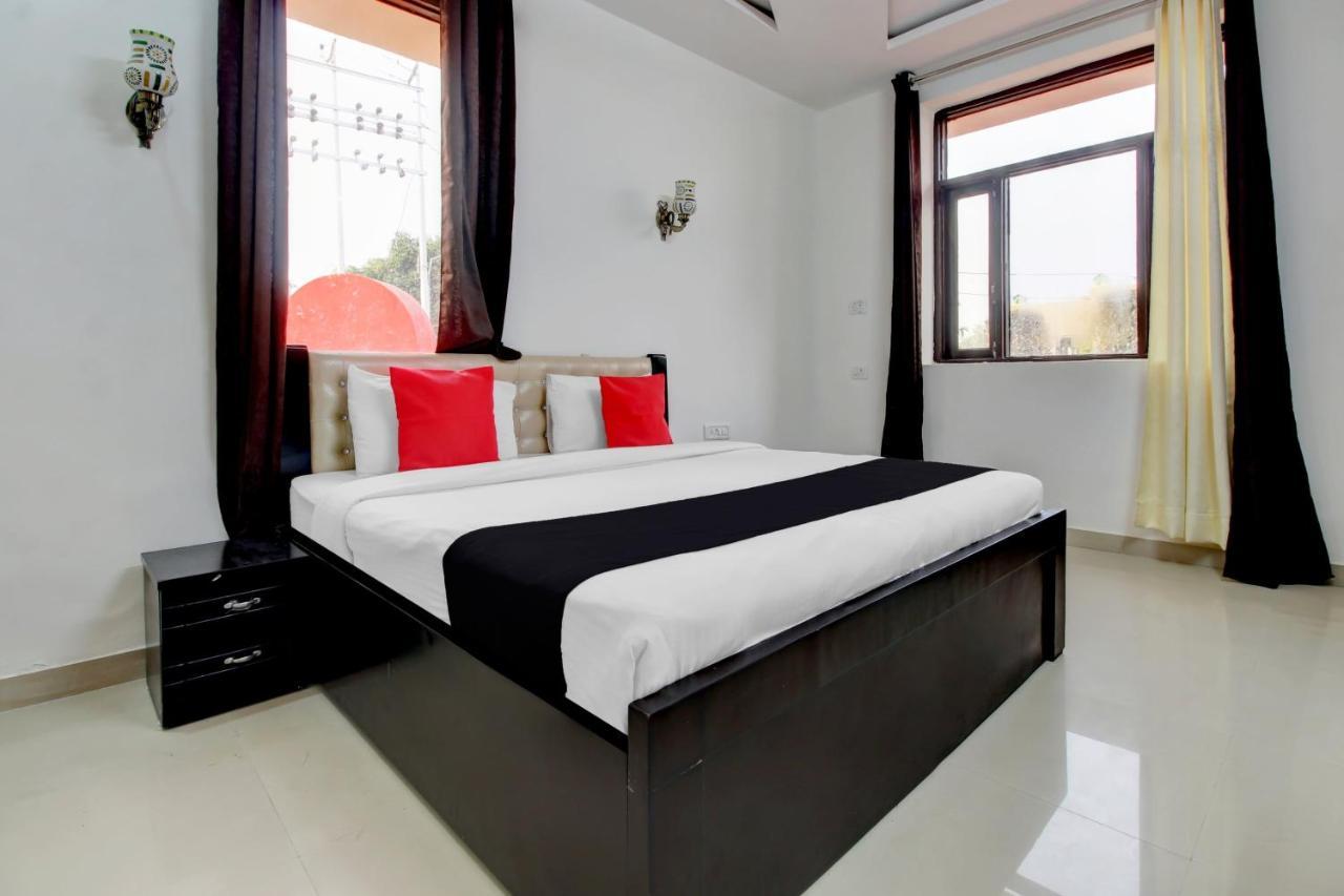 Elegance Resort Mathura Ngoại thất bức ảnh