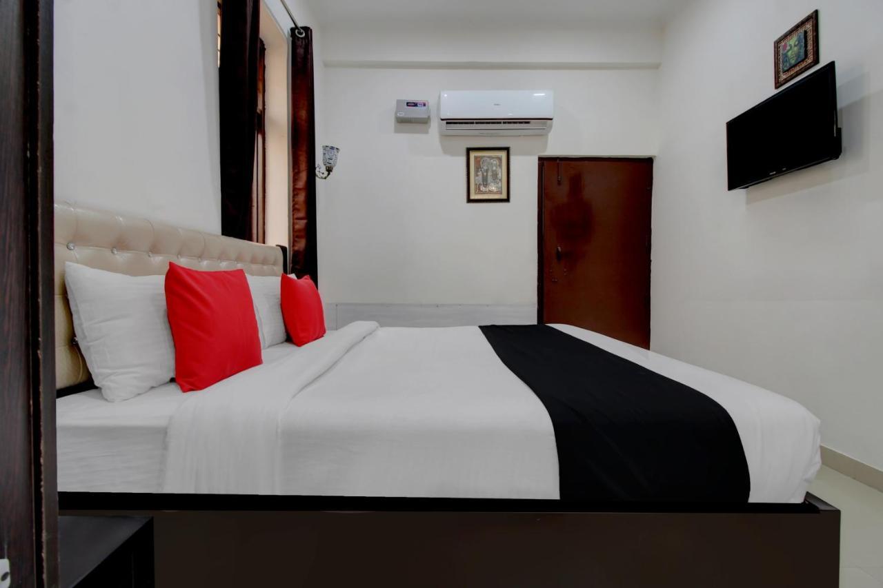 Elegance Resort Mathura Ngoại thất bức ảnh