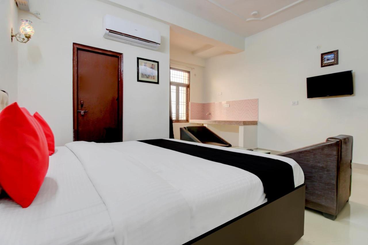 Elegance Resort Mathura Ngoại thất bức ảnh