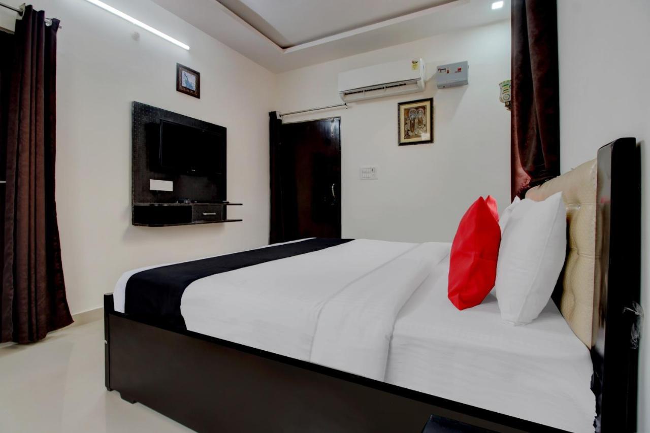 Elegance Resort Mathura Ngoại thất bức ảnh