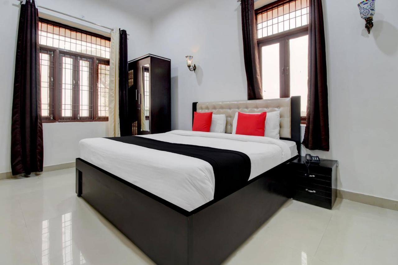 Elegance Resort Mathura Ngoại thất bức ảnh