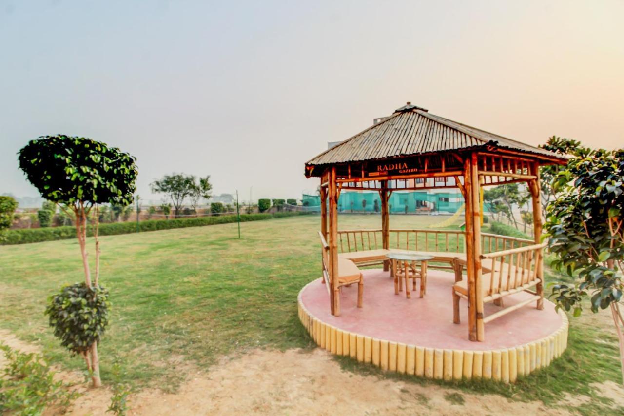 Elegance Resort Mathura Ngoại thất bức ảnh