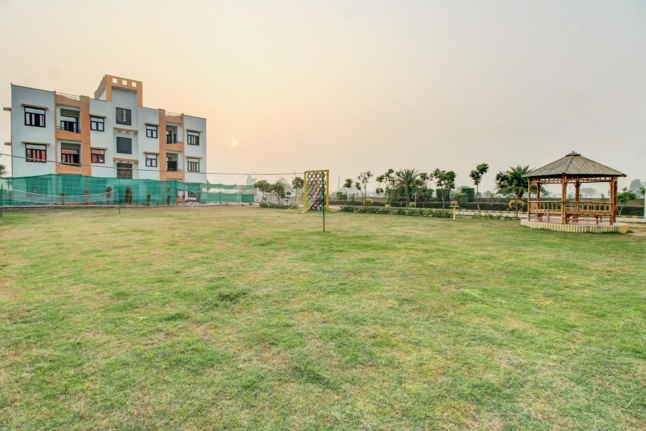 Elegance Resort Mathura Ngoại thất bức ảnh